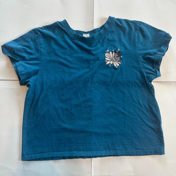 Vibe N' embroidered flower graphic tee- size xl - Picture 1 of 5